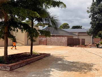 2 Unit Townhouse Complex