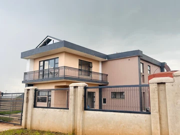 4 Bedroom Townhouse Complex