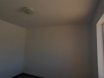2 Bedroom Flat & Apartment