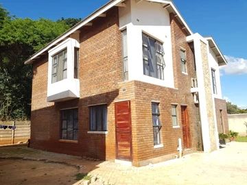 3 Bedroom Townhouse Complex