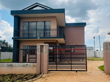 4 Bedroom Townhouse Complex