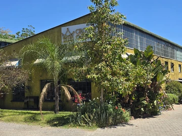 Warehouse & Factory