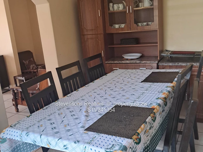 Charming 4 bed House in Bloomingdale 
