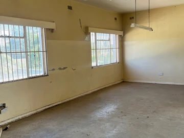 Shop & Retail Property