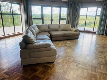 9 Bedroom House